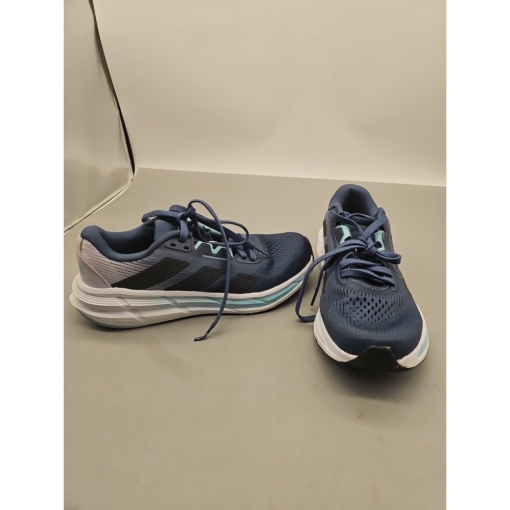 adidas men Questar 3 Running Shoes Size 8.5